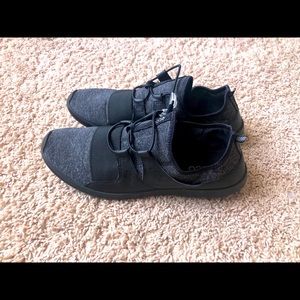 Woman’s Ecco shoes